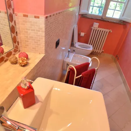 Vicopelago Sleeps 6 Pool Wifi Sant'Anna (Tuscany)
